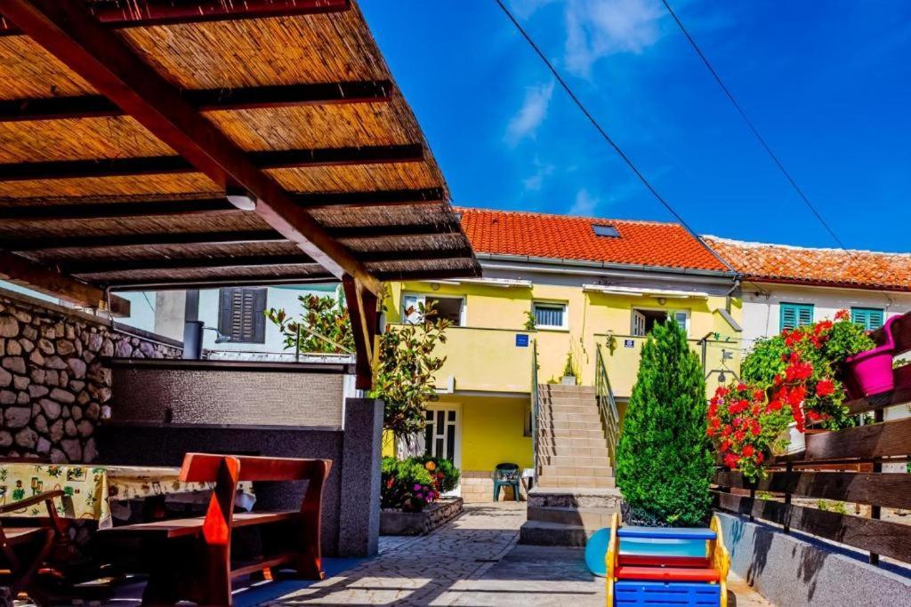 Apartment L&E Jadranovo Eksteriør billede